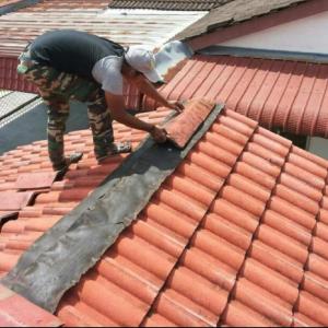 TUKANG BAIKI ATAP BUMBUNG BOCOR TAMAN DESA SALAK pekerti BBST SEPANG