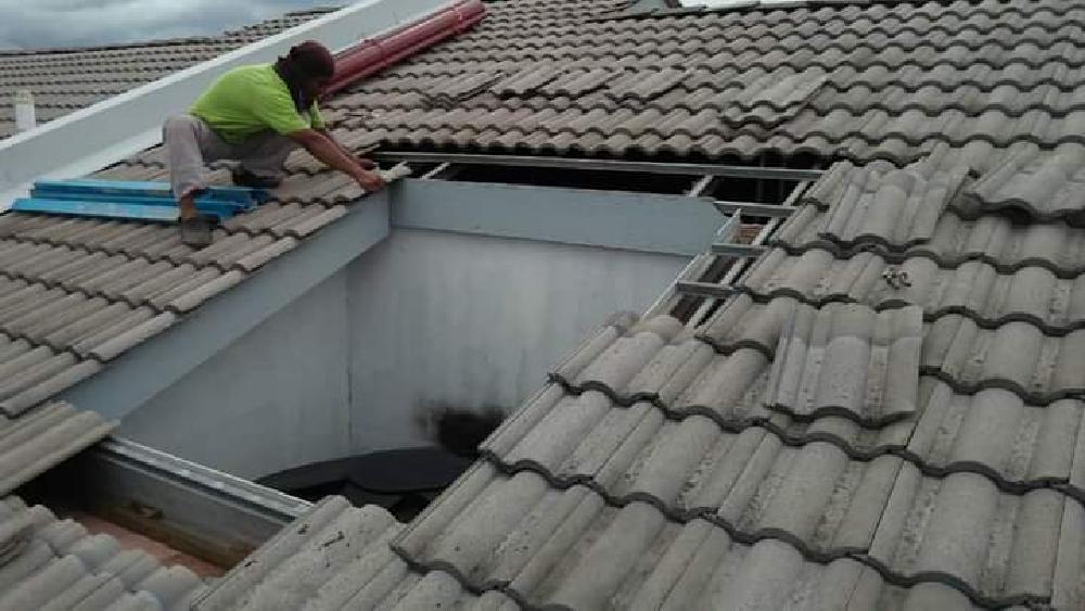 Tukang Bumbung Bocor Taman Pelangi Seremban. Fikri