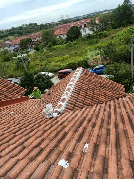 Tukang Baiki Bumbung Bocor