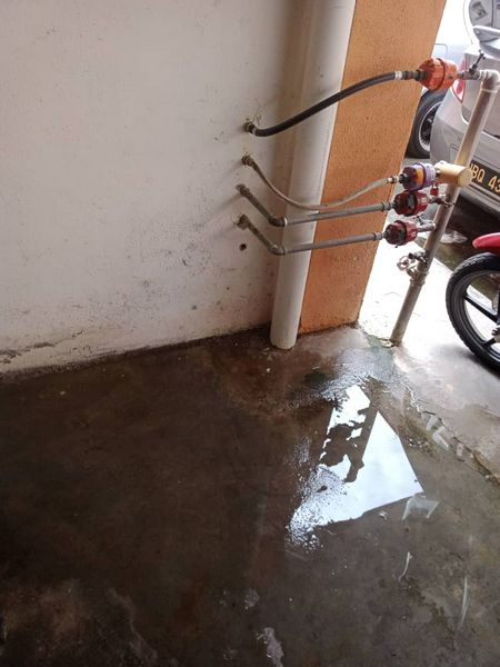 Tukang rumah senawang