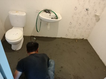 Tukang baiki bilik air bocor Seremban