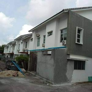 Tukang Rumah Taman Seri Rahang Seremban. Khairul 