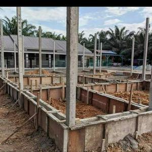 Tukang rumah sungai Merap Mohd Zul