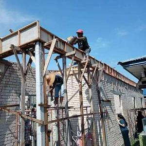 Tukang rumah Senawang