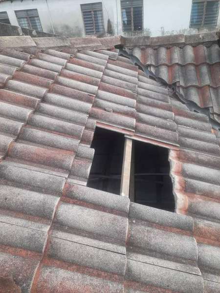 Perhikmatan tukang bumbung  selangor