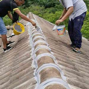 Tukang bumbung salak tinggi