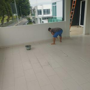 Tukang rumah taman bukit sri Senawang. Zaidan