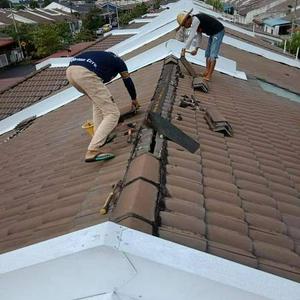 Tukang Atap Bumbung Bocor  Mohd.amir Kajang Selangor