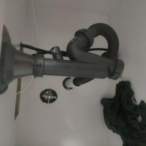 Khairul Tukang Rumah Taman Desa Arkid Senawang