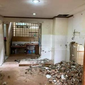 Tukang rumah sungai ramal