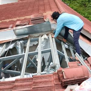 Tukang rumah taman marida 1,Jamal