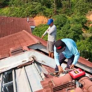 Tukang rumah taman desa rasah