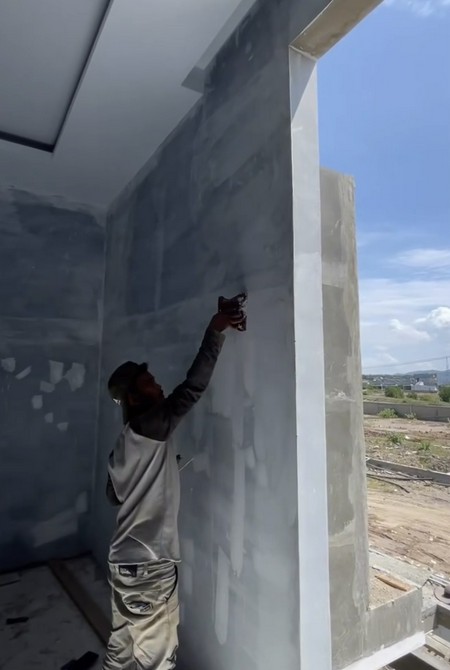 Tukang rumah dan paip