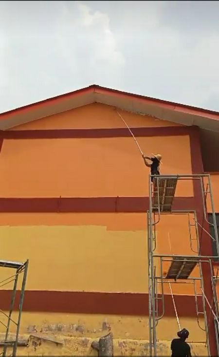 Tukang cat mohd irham jengka