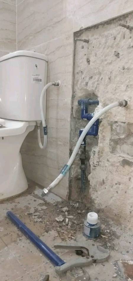 Pasang tiles dan plumber area ulu Klang