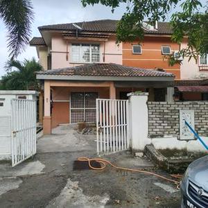 Tukang bumbung dengkil Selangor