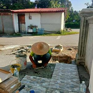 Yusri,pasang tilles dan bina rumah.taman wawasan hulu Langat
