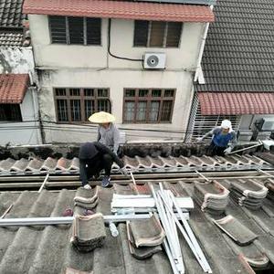 Tukang atap bocor area gombak