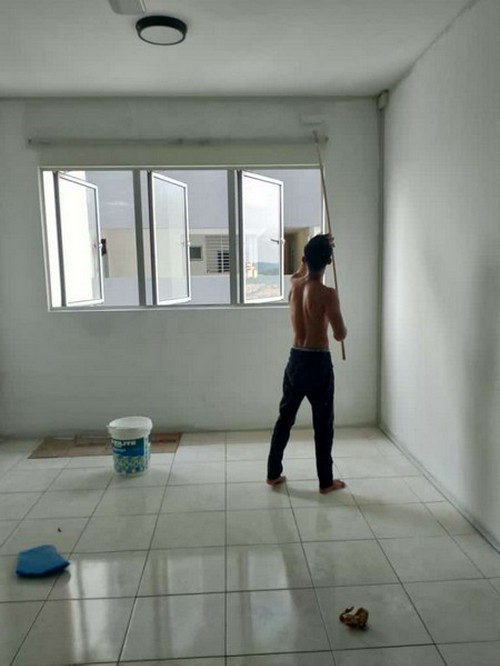 Tukang rumah paham mantin