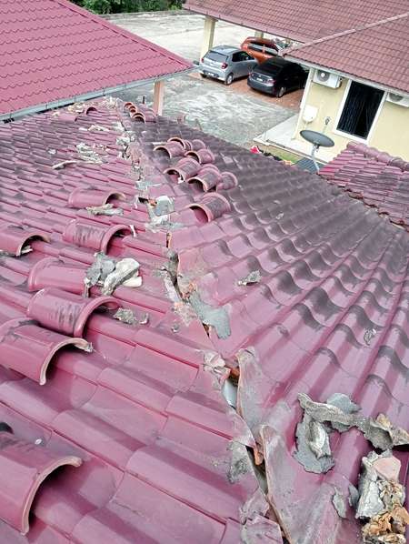 Tukang Rumah bumbung bocor Mohd Safiq whatsApp