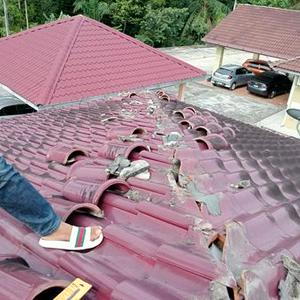 Tukang Rumah bumbung bocor Mohd Safiq whatsApp