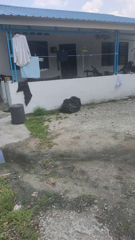 Rumah Tanpa Dokumen Untuk Dijual Di Kempas