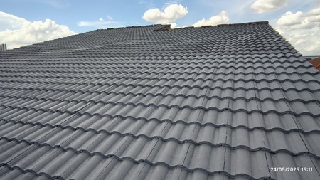 Tukang baiki atap rumah bocor/leaking kawasan taman bukit indah jb