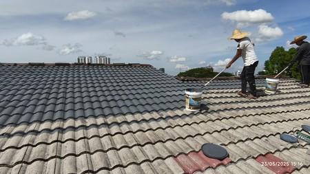 Tukang baiki atap rumah bocor/leaking kawasan taman bukit indah jb