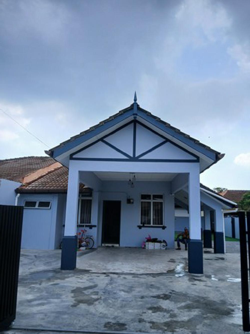 Tukang Rumah desa putra bangi Nazrol Zaidi