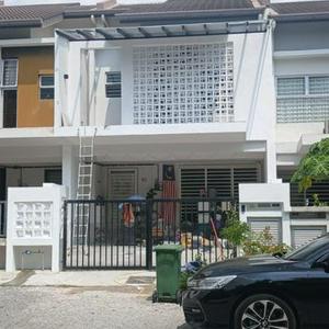 Kontraktor rumah kajang, Edmi noor