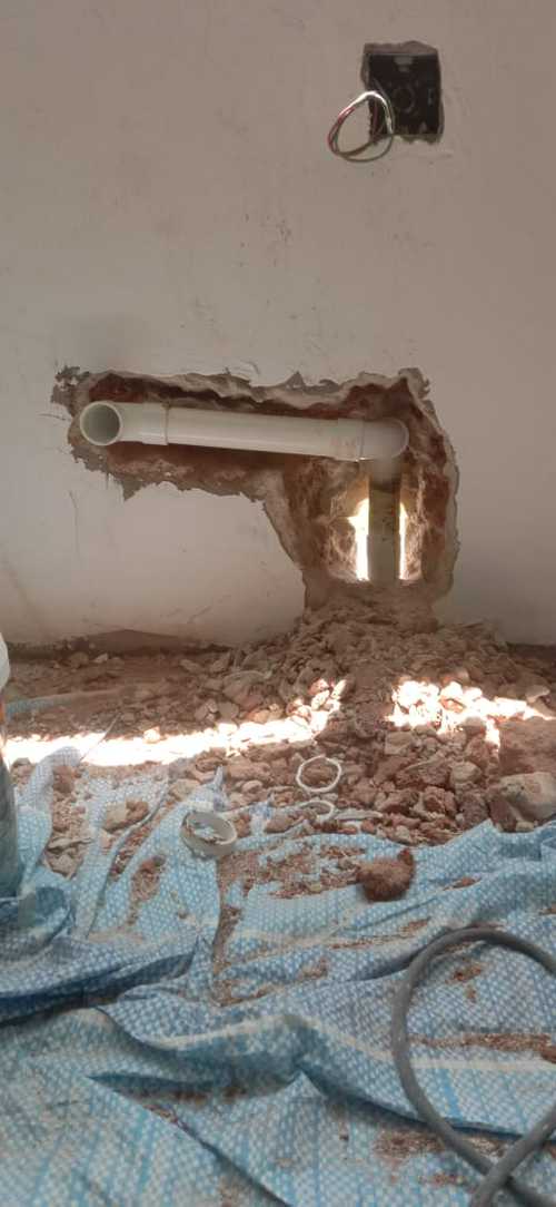 Repair paip leaking dlm dinding taman hill view