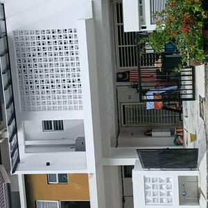 Tukang Rumah sepang edmi noor