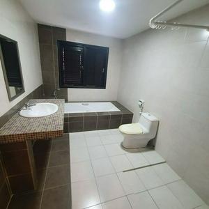 Tukang pasang tile & mozaik kepong