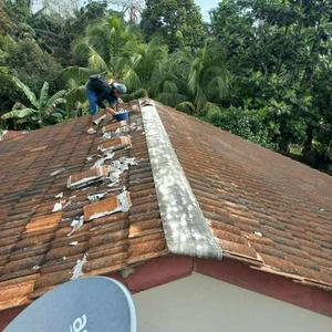 Tukang Rumah sepang ,edmi noor