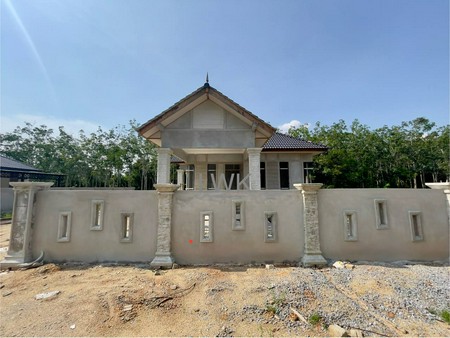 Rumah Banglo 1 Tingkat Di Bukit Panau Tanah Merah