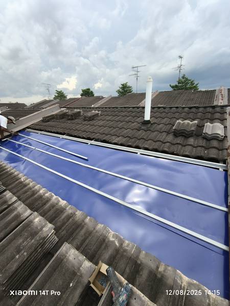 Tukang repair atap/bumbung bocor setia tropika Johor Bahru sekitar