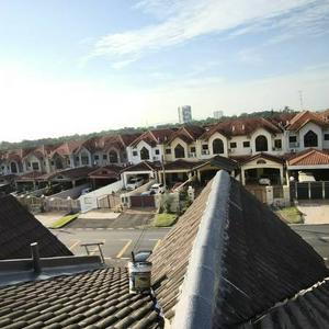 Tukang cat & pakar repair bumbung rumah bocor kawasan taman perling skudai jb sekitar