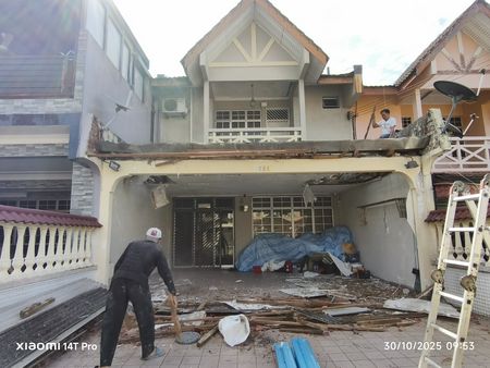 Tukang cat rumah, pakar repair bumbung bocor area taman impian emas Johor Bahru