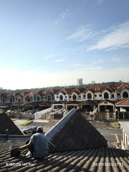 Pakar repair bumbung bocor taman mutiara rini jb sekitar