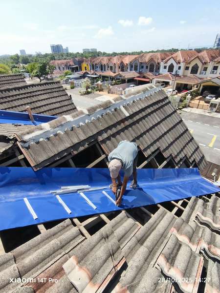 Tukang cat rumah pakar baiki bumbung bocor taman pulai mutiara & pulai indah kangkar pulai jb