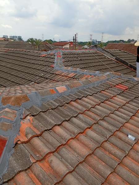 Tukang rumah.bumbung bocor