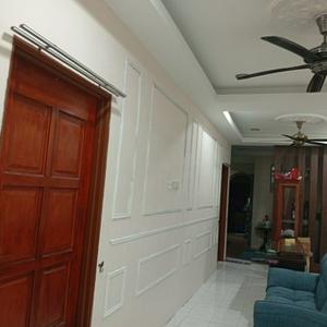 Tukang rumah bumbung bocor