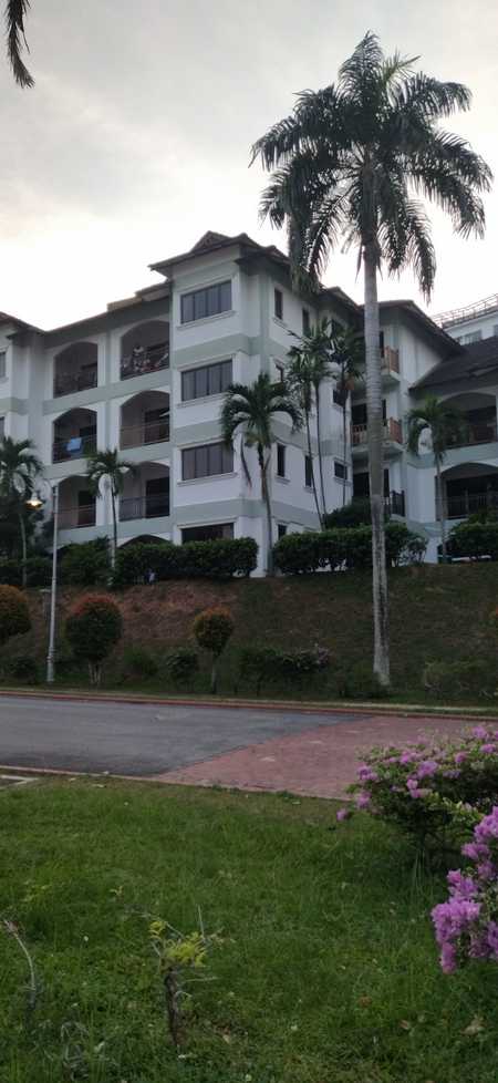Cyberjaya Villa Apartment bigger size Nearby Lakeside for sale