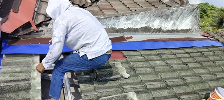 Tukang repair atap bocor Area skudai  Arief Home service in Johor bahru