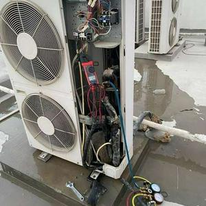 Seberang Jaya Aircond Service  CALL HTK Servis Airkon Penang 冷气服务