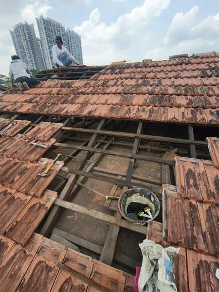 Tukang baiki/repair bumbung bocor bandar uda utama Johor Bahru sekitar