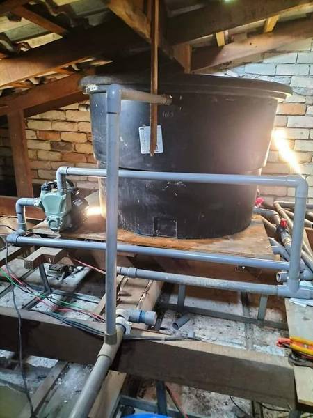 Plumber tukang paip